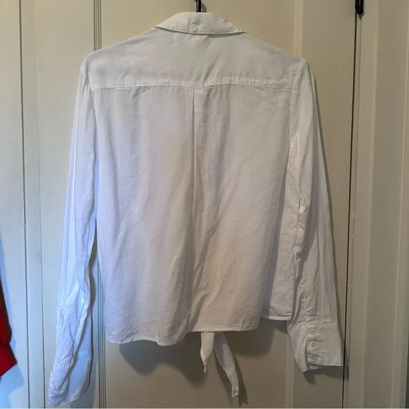 Cloth & Stone Classic White Button Down Shirt with Ties, Anthropologie, Flowy - Picture 4 of 11